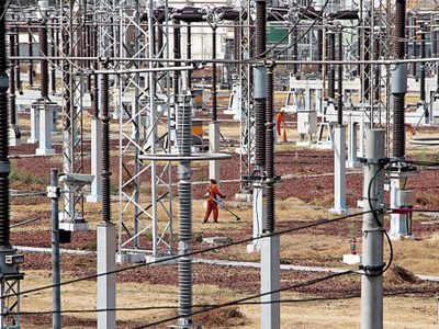 Reforma eléctrica de AMLO compromete 44 mil mdd en inversiones privadas: CCE