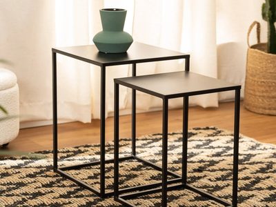 Con solo 1 mesa de metal vieja u oxidada: transformala en este fabuloso jardín vertical para suculentas