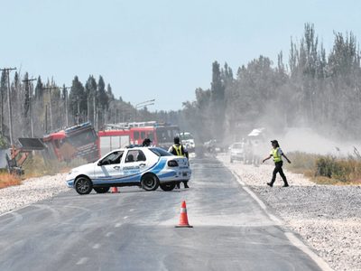 Chocaron dos vehículos en la Ruta 151 en Cipolletti