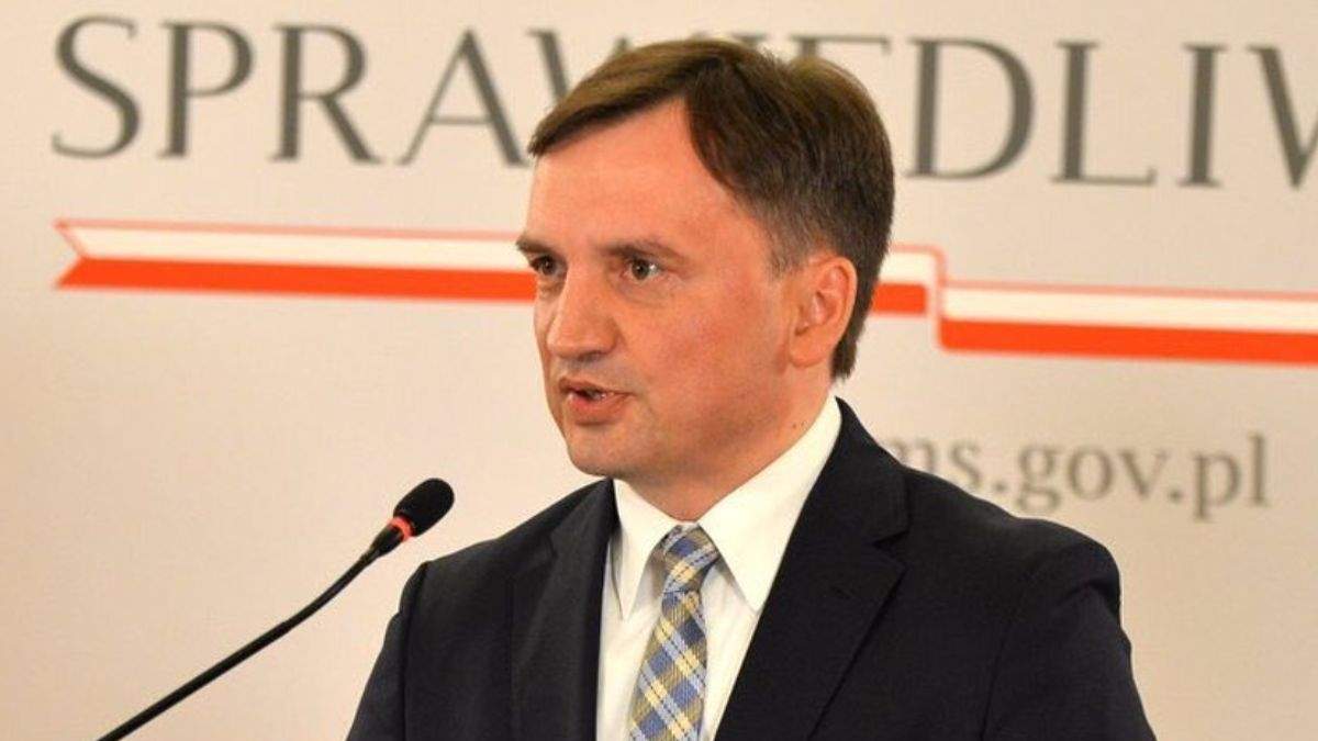 El ministro de justicia de Polonia, Zbigniew Ziobro, ordenó investigar el caso