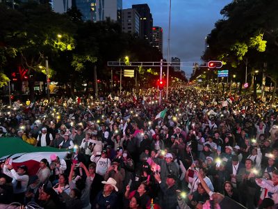 En marcha, trabajadores del PJF piden a Sheinbaum que rectifique y mantenga viva la carrera judicial