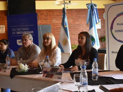 Loncopué fue el lugar de encuentro para debatir sobre el derecho de los consumidores