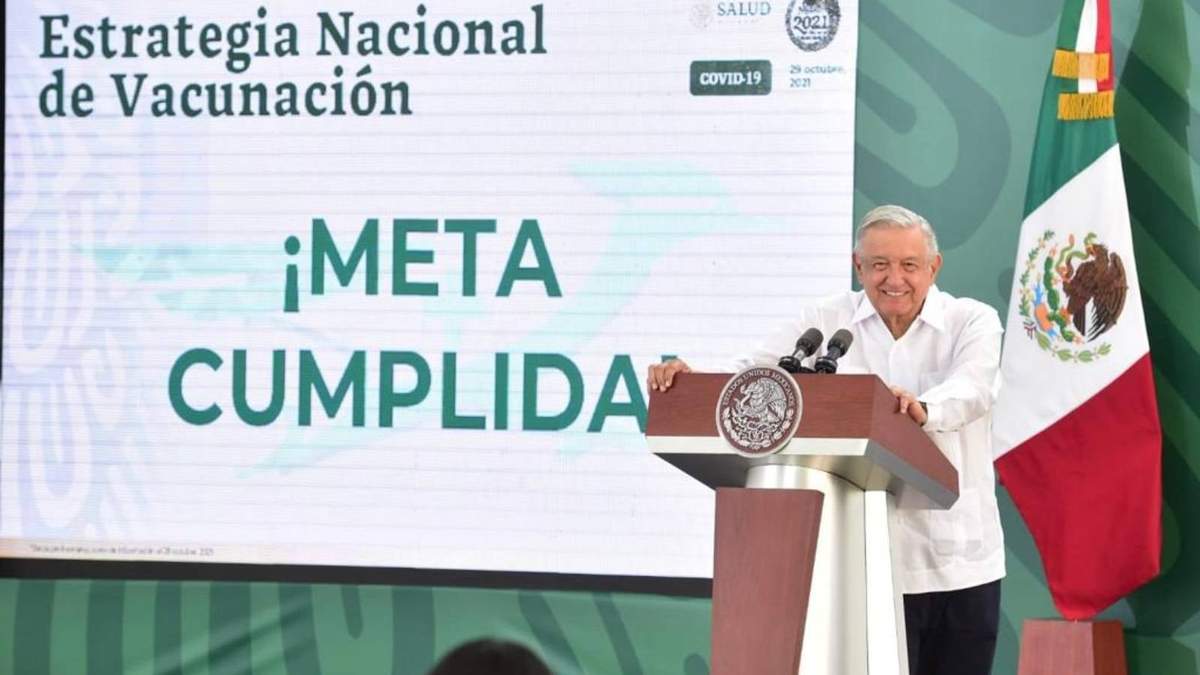 El presidente López Obrador celebró la "meta cumplida" de vacunación