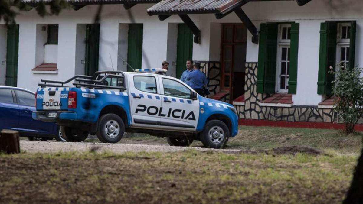 Policía de San Martín de los Andes. Fuente: (Twitter)