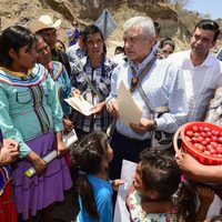 López Obrador reconoce lentitud en entrega de apoyos sociales: el gobierno no estaba preparado, dice