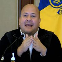 El gobernador Enrique Alfaro firma decreto para revisar el pacto fiscal cada seis años (Video)