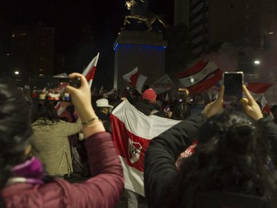 Hinchas de River salieron a festejar el campeonato obtenido en el centro de Neuquén