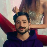 "No tiene ni un peso": a horas de su nuevo hit, se burlan de Camilo por fingir pobreza
