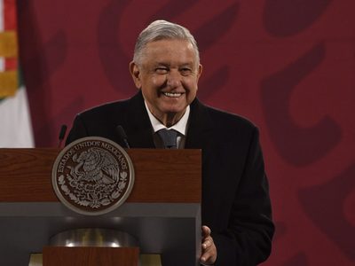 AMLO habla del aborto: son las mujeres quienes deben ser consultadas
