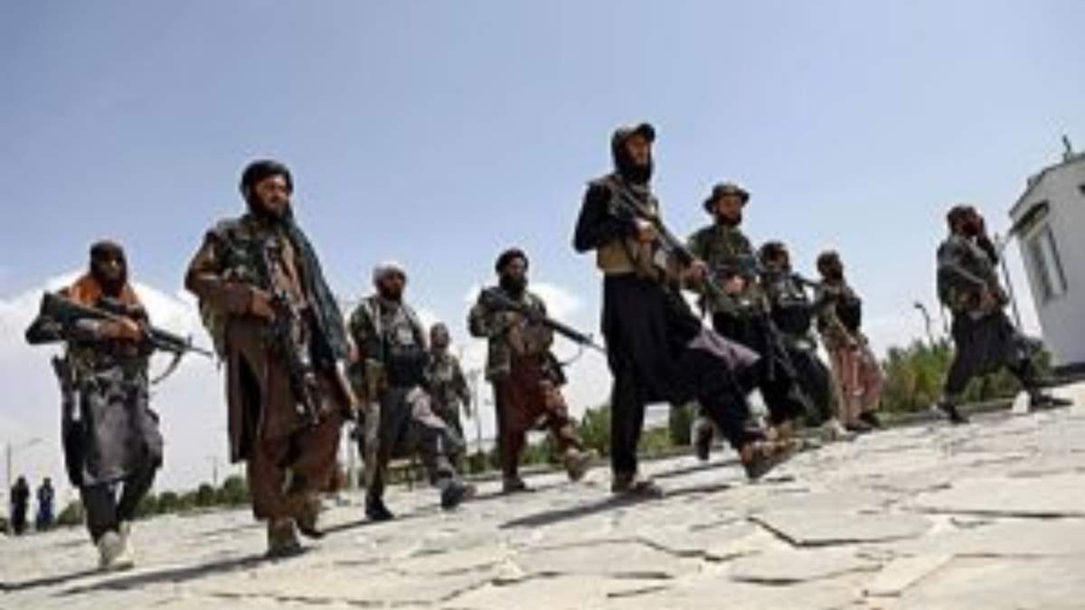 Talibanes armados