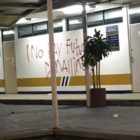 La UNAM condena pintas y saqueo registrado en la Facultad de Derecho