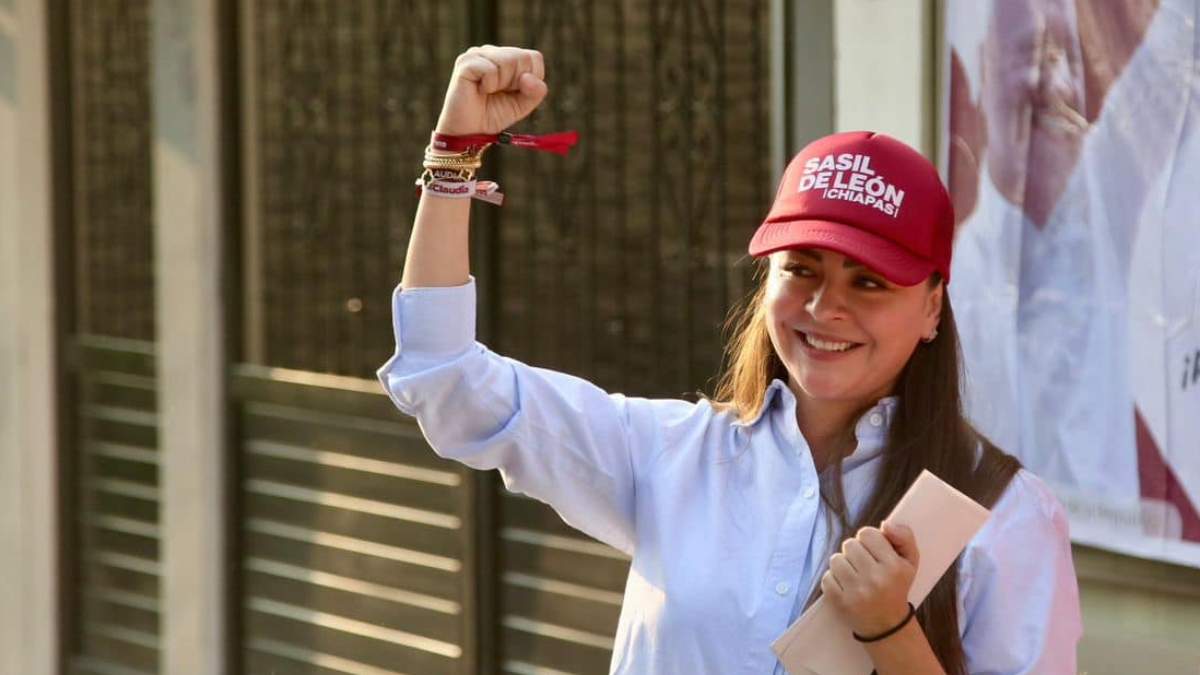 La senadora Sasil De León