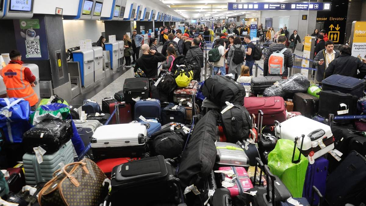 El paro aeronáutico suma mayor presión al conflicto por las paritarias. Fuente: (X)