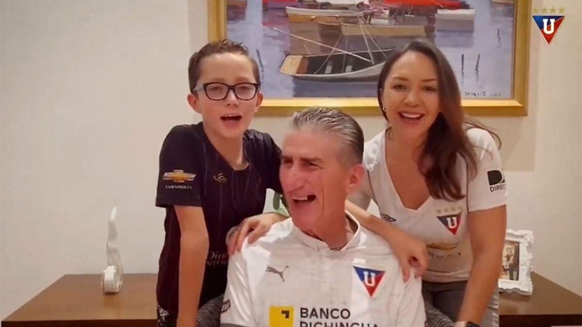 El Patón Bauza siempre está sonriente