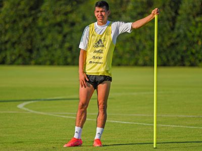 Concacaf autoriza que se sustituya a Chucky Lozano en la Copa Oro