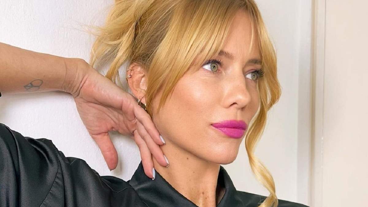 Nicole Neumann con un diseño de Nail Art de última moda. Fuente: (X)