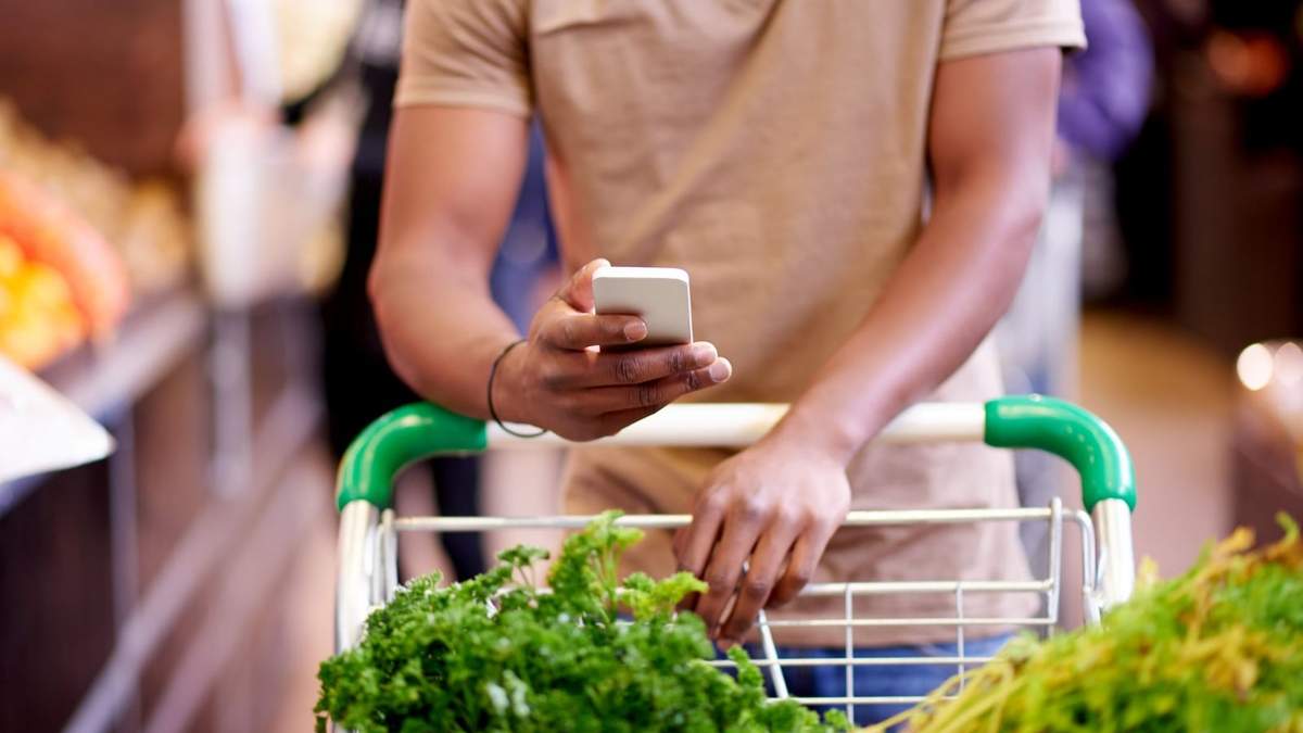 Compra de alimentos. Foto: (Twitter)