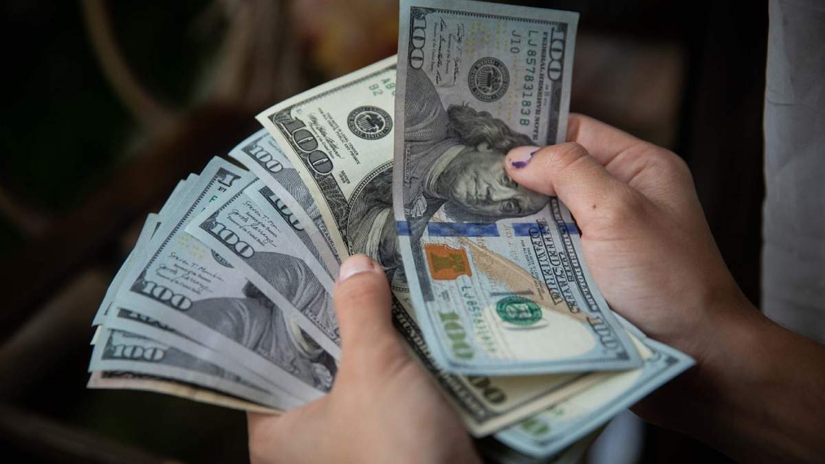 El dólar blue iniciará con una cotización menor respecto a la jornada de ayer. Fuente: (Twitter)