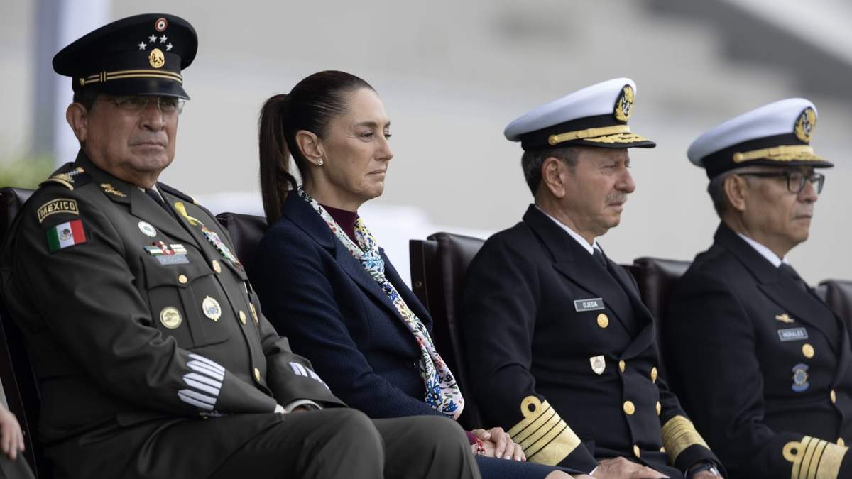 Sheinbaum en el desfile militar