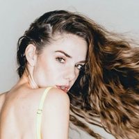 Fuera de serie: Julieta Nair Calvo nos dejó en shock con esta postal veraniega