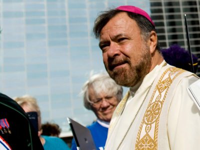 El Papa acepta dimisión de obispo acusado de abuso en la década de 1990