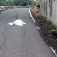 Hallan cuerpo desmembrado y embolsado en municipio de Parácuaro, Michoacán