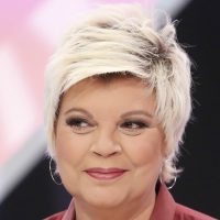 Con un fuerte cambio de look: Terelu Campos sorprendió a todos en su vuelta a la televisión