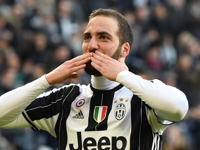 Qué fue de la vida de Gonzalo Higuaín, quien conserva un bajo perfil lejos de la cancha
