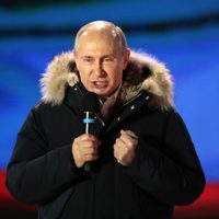 Putin arrasa en elección y amarra su cuarto mandato