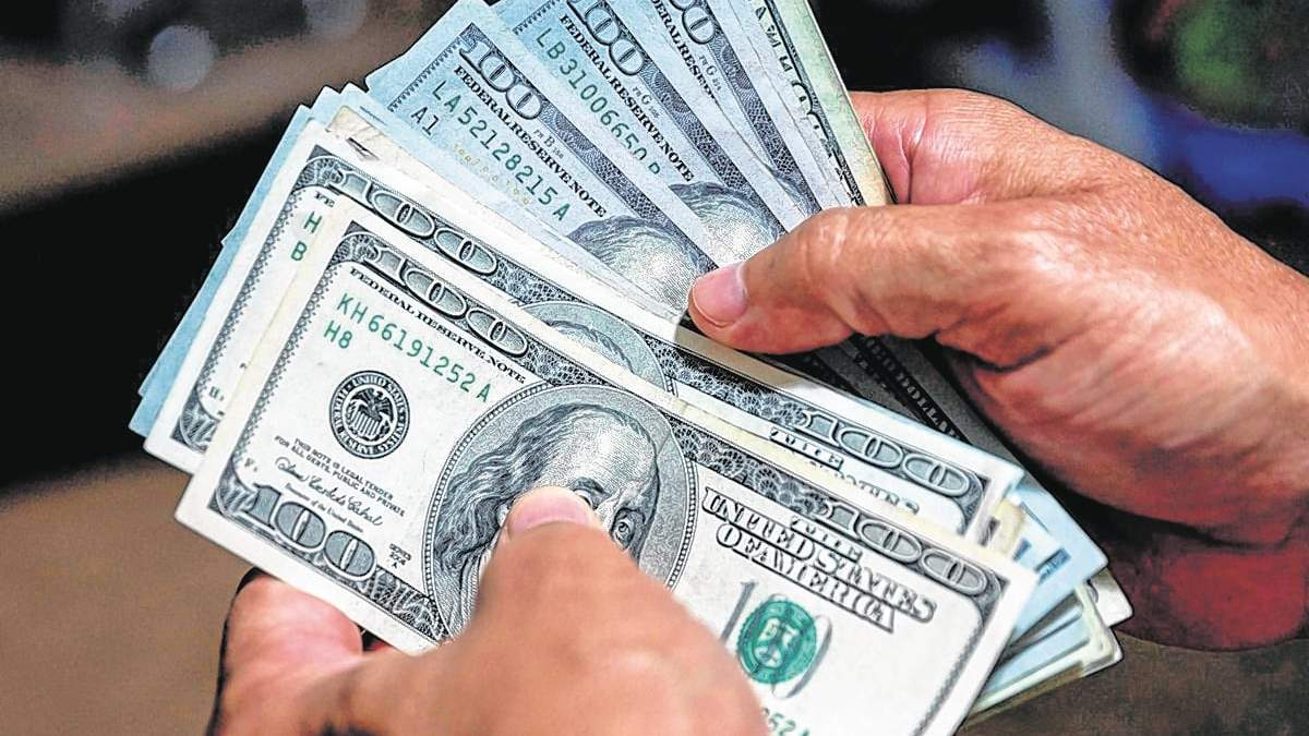 Dólar. Fuente: (Twitter)