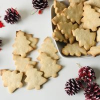 Galletitas hojaldradas tipo brochetas: si querés algo diferente para el menú navideño, te va a encantar esta receta