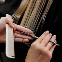 El corte de cabello en tendencia que no necesita mantenimiento y rejuvenece en el primer instante