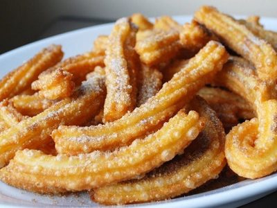 Churros exprés sin freír: facilísimos de hacer en casa, para disfrutar calentitos este domingo tan frío