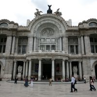 Piden explicación por concierto privado de Mijares en Bellas Artes