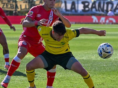 Defensa y Justicia, a la cima tras ganarle con lo justo a  Argentinos Juniors