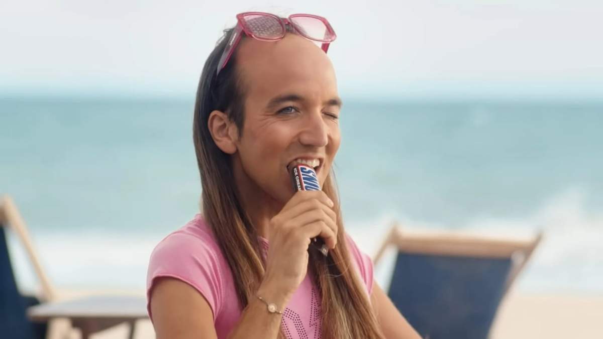 Captura de la publicidad que causó polémica. Fuente: (Twitter)