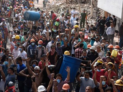 Destrucción, tragedia y la angustiosa búsqueda de personas con vida