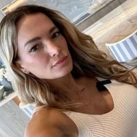 Belleza heredada: la hija de Claudia Albertario cumplió 15 años y así está hoy
