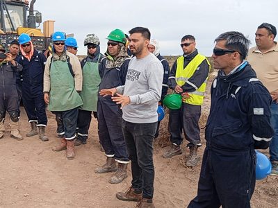 César Godoy quiere incorporar jóvenes de otras fuerzas políticas para reforzar su espacio
