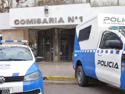 Un matrimonio de adultos mayores sufrió un violento robo en pleno centro de Neuquén