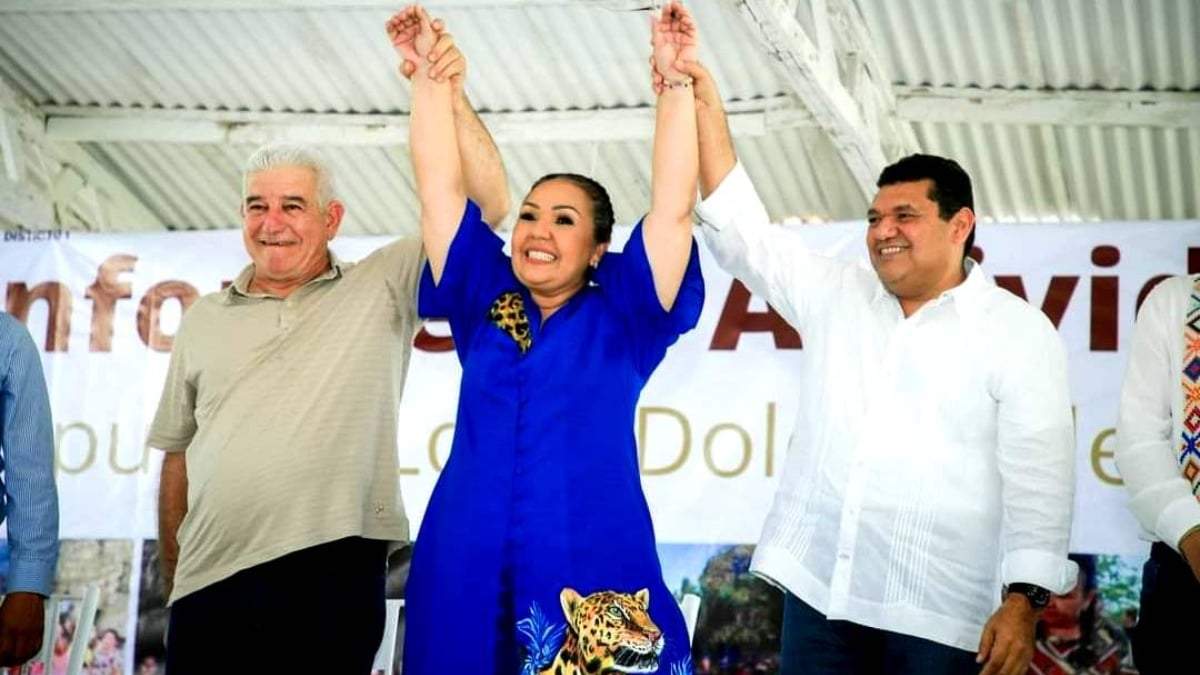 "Pepín" López Obrador (izq.)