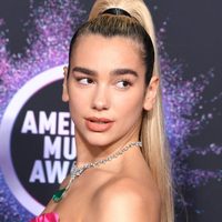 “¡Qué manera!” Dua Lipa pasa la cuarentena en amoríos con... ¡Mirá!