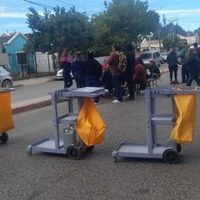 Trabajadores del hospital de Centenario profundizan el reclamo y cortarán la ruta 7