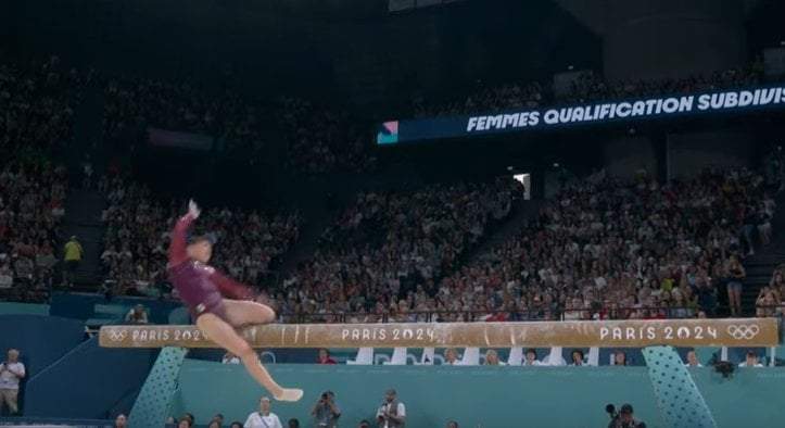 Alexa Moreno sufre caída en la barra de equilibrio en París 2024