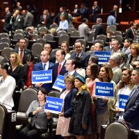 Diputados dan marcha atrás en reducción al financiamiento de partidos