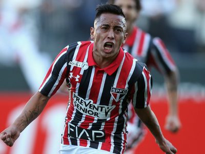 ¿Christian Cueva llega a Boca post coronavirus?