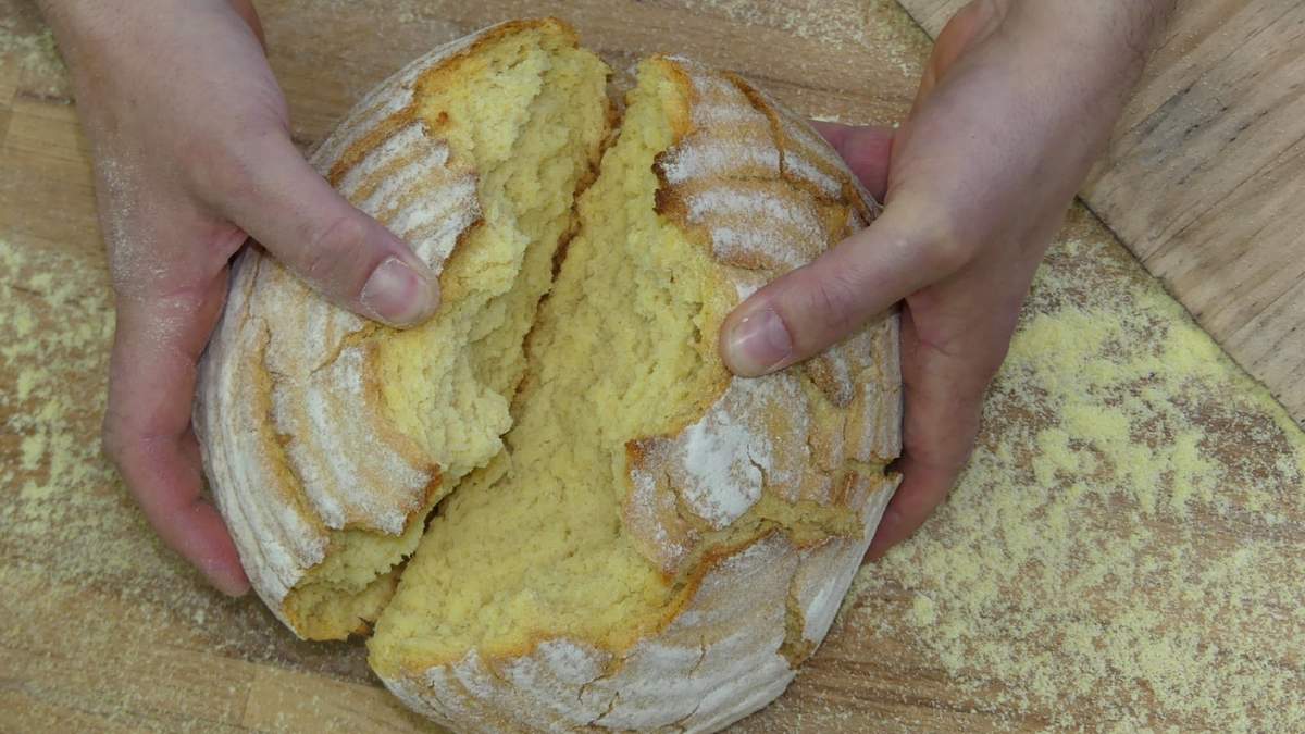 Pan de maíz. Fuente: (Instagram)