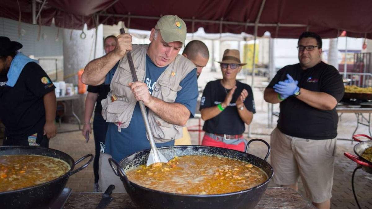 Restaurantes serán cocinas comunitarias. Fuente: (Twiter)