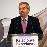 Tras escándalo de la boda en el Munal, De la Fuente llama a la “ética de la diplomacia” (Video)
