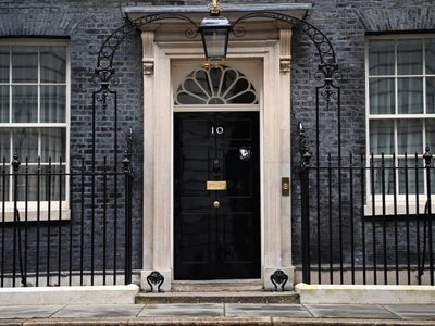 Tras la renuncia de Boris Johnson, cómo se elegirá al próximo primer ministro del Reino Unido